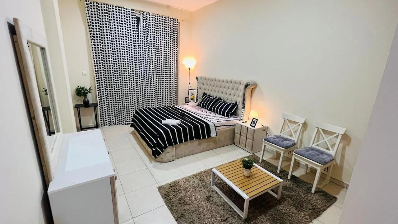 Master Room With Attach Bathroom Near Mall Of The Emirates Dubai United Arab Emirates