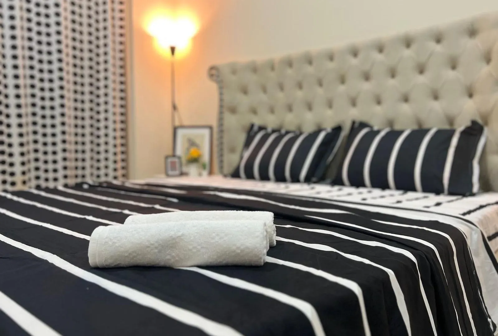 Homestay Master Room With Attach Bathroom Near Mall Of The Emirates Dubai