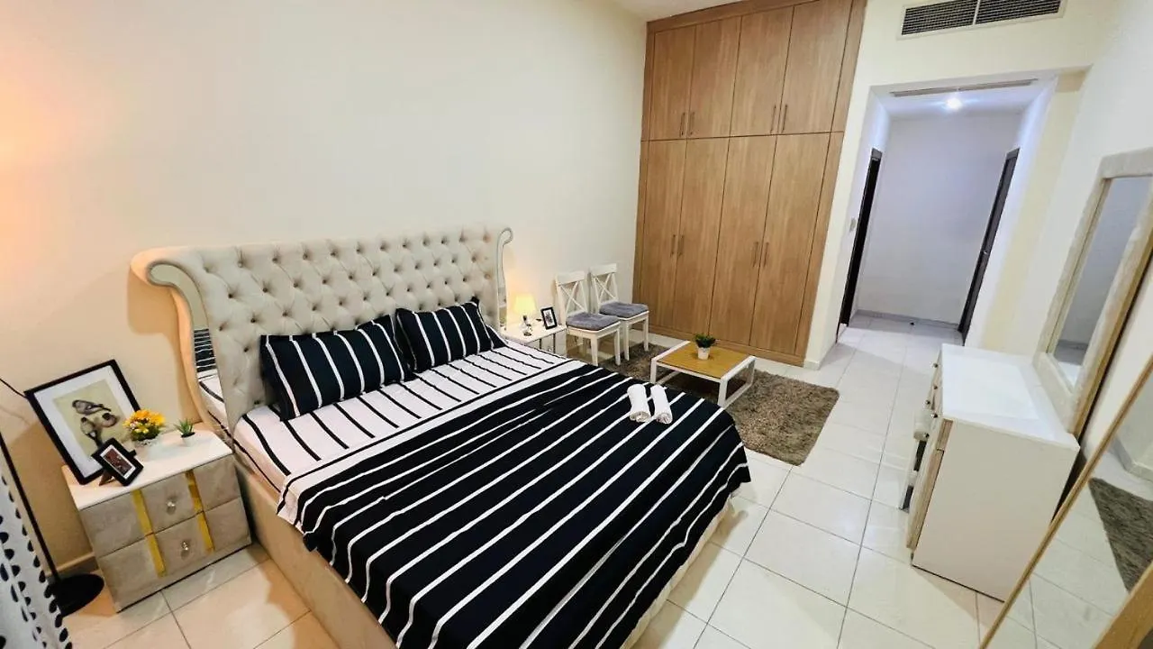 Master Room With Attach Bathroom Near Mall Of The Emirates 迪拜